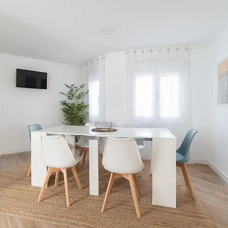 Gran Atico Con Terraza Apartment *
