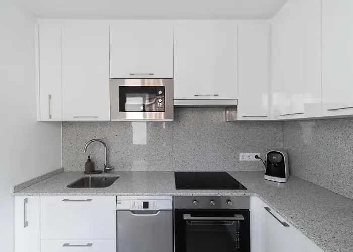 Gran Atico Con Terraza